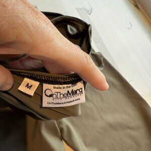 On the Marq Jumpsuit – Size Medium, Olive.